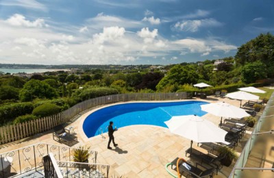 hotel-cristina-jersey-pool